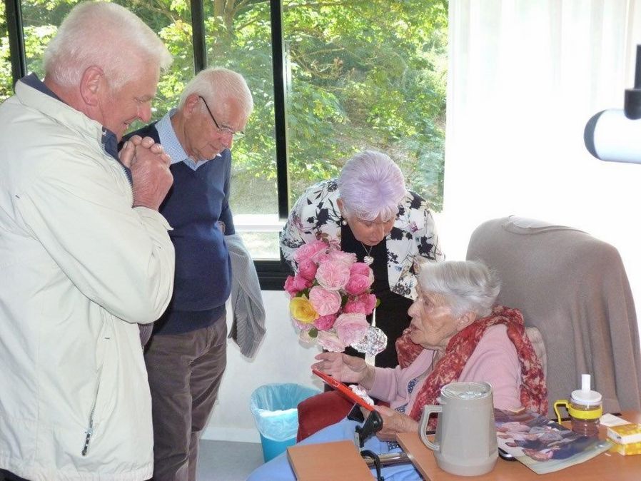 2015.06.09  Visite Mme DARTHENAY à RENNES (4)